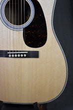 Load image into Gallery viewer, Martin O&#39;ahu HG-28