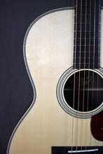 Load image into Gallery viewer, Collings 0002H G w/ 1-3/4" Nut Width