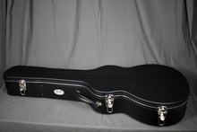 Load image into Gallery viewer, Collings C-00