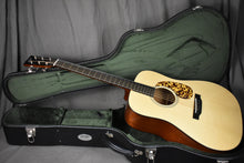Load image into Gallery viewer, Collings CW Mh A Adirondack/Mahogany