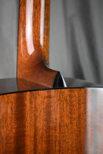 Load image into Gallery viewer, Collings CW Mh A Adirondack/Mahogany