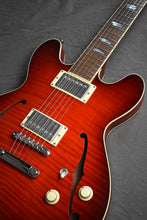 Load image into Gallery viewer, Collings I-35 Deluxe Scarlet Sunburst