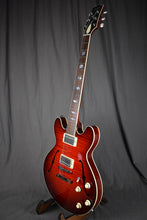 Load image into Gallery viewer, Collings I-35 Deluxe Scarlet Sunburst