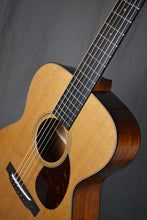 Load image into Gallery viewer, Collings OM1 T
