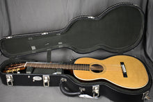 Load image into Gallery viewer, Collings Parlor 2H T Baked Sitka