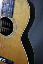 Load image into Gallery viewer, Collings Parlor 2H T Baked Sitka