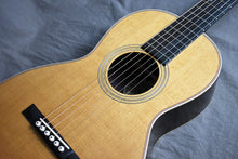Load image into Gallery viewer, Collings Parlor 2H T Baked Sitka