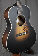 Load image into Gallery viewer, Iris MS-00 Dark Burst European Spruce Top