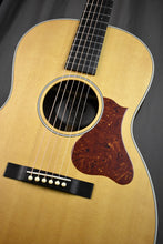 Load image into Gallery viewer, Iris RCM-000 Sinker Salmon Sitka / Cocobolo