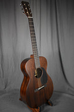 Load image into Gallery viewer, Martin 0-10E Retro Jason Isbell