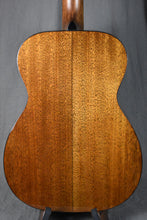 Load image into Gallery viewer, Martin 00-18 Joe Bonamassa