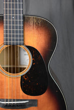 Load image into Gallery viewer, Martin 00-18 Joe Bonamassa