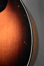 Load image into Gallery viewer, Martin 00-18 Joe Bonamassa