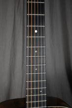 Load image into Gallery viewer, Martin 00-18 Joe Bonamassa