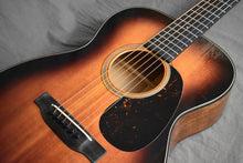 Load image into Gallery viewer, Martin 00-18 Joe Bonamassa