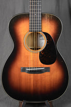 Load image into Gallery viewer, Martin 00-18 Joe Bonamassa