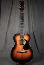 Load image into Gallery viewer, Martin 00-18 Joe Bonamassa
