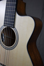 Load image into Gallery viewer, Martin 000C12-16E Nylon