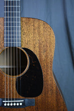 Load image into Gallery viewer, Martin D-17