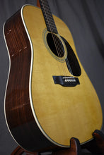 Load image into Gallery viewer, Martin D-28 Billy Strings
