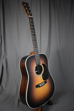 Load image into Gallery viewer, Martin D-28 Satin 1935 Burst