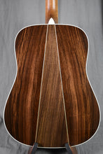 Load image into Gallery viewer, Martin D-35 Ambertone