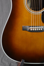 Load image into Gallery viewer, Martin D-35 Ambertone
