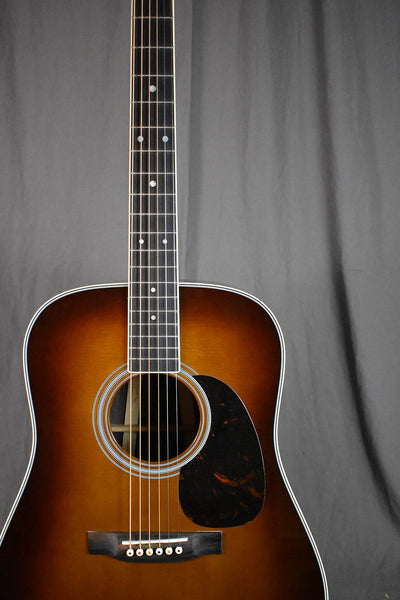 Martin D-35 Ambertone