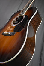 Load image into Gallery viewer, Martin D-35 Ambertone