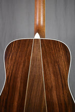 Load image into Gallery viewer, Martin D-35 Ambertone