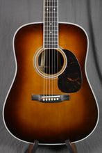 Load image into Gallery viewer, Martin D-35 Ambertone