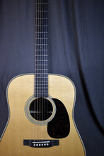 Load image into Gallery viewer, Martin HD-28