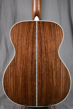 Load image into Gallery viewer, Martin OM-28 Sunburst