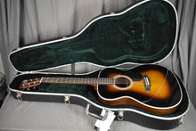 Load image into Gallery viewer, Martin OM-28 Sunburst