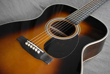 Load image into Gallery viewer, Martin OM-28 Sunburst