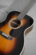 Load image into Gallery viewer, Martin OM-28 Sunburst