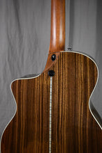 Load image into Gallery viewer, Martin SC-28E