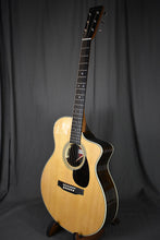 Load image into Gallery viewer, Martin SC-28E