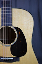Load image into Gallery viewer, Martin Super D-18