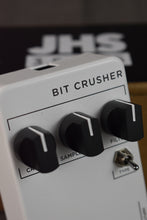Load image into Gallery viewer, JHS 3 Series Bit Crusher