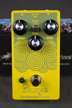 Load image into Gallery viewer, EarthQuaker Devices Blumes Low Signal Shredder