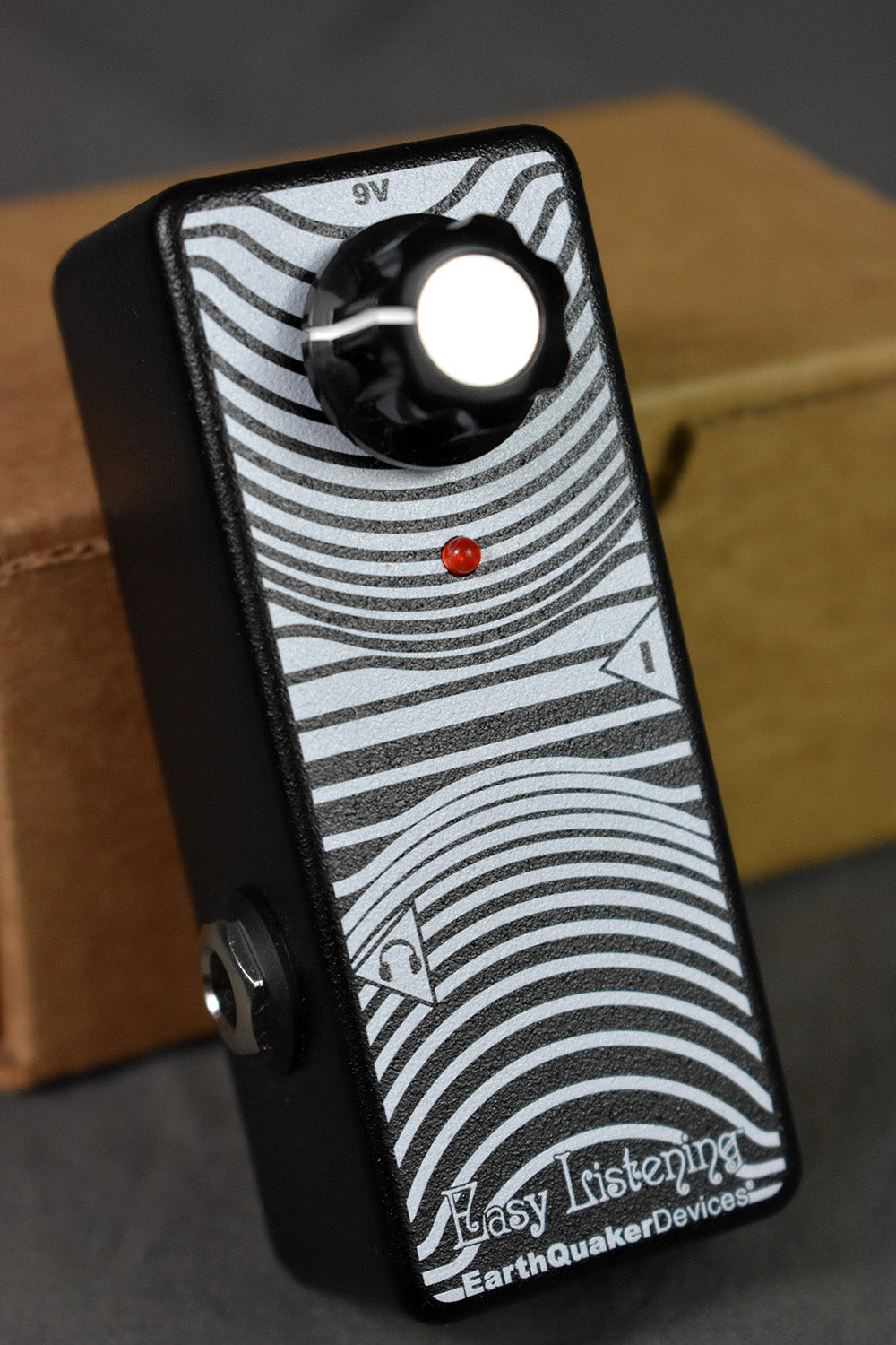 EarthQuaker Devices Easy Listening - Headphone Amplifier