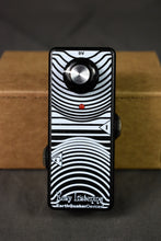 Load image into Gallery viewer, EarthQuaker Devices Easy Listening - Headphone Amplifier