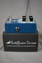 Load image into Gallery viewer, EarthQuaker Devices Silos