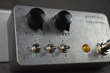 Load image into Gallery viewer, Fairfield Circuitry The Unpleasant Surprise Fuzz