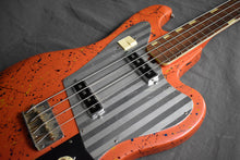 Load image into Gallery viewer, 1960s Teisco Del Ray EB-200 Peach Splatter