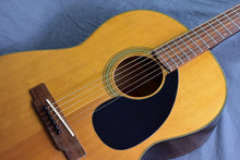 Load image into Gallery viewer, 1972(c.) Yamaha FG-75 Folk Guitar