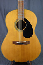 Load image into Gallery viewer, 1972(c.) Yamaha FG-75 Folk Guitar