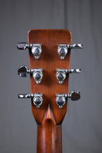 Load image into Gallery viewer, 1972 Martin D-28
