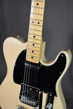 Load image into Gallery viewer, 1981 Fender Telecaster w/ Bigsby